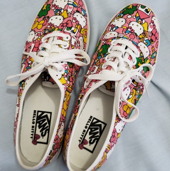 Vans Shoes - Hello kitty Van's